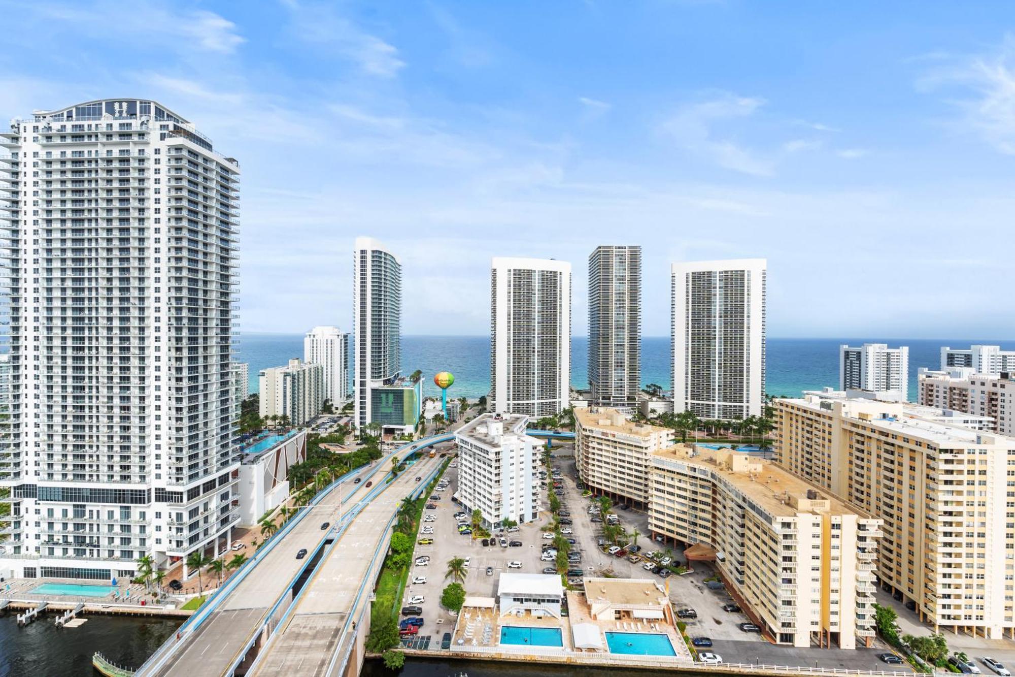 Beachwalk Resort - Vip Tower - Oceanview Unit 3 Bedroom & 3 Bathroom Hallandale Beach Eksteriør bilde