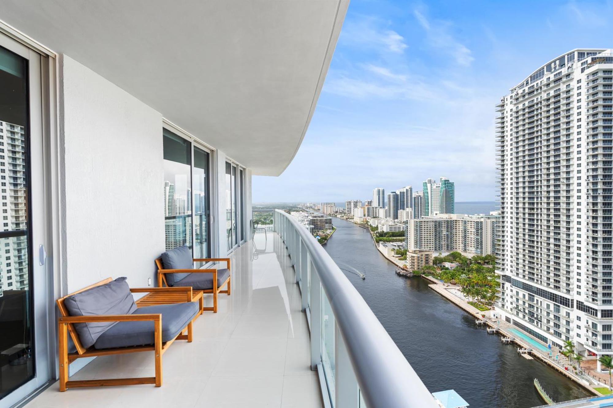 Beachwalk Resort - Vip Tower - Oceanview Unit 3 Bedroom & 3 Bathroom Hallandale Beach Eksteriør bilde